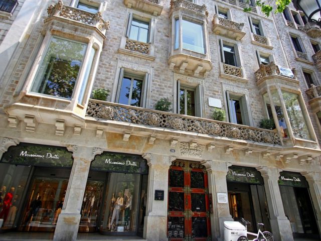 Aparador Massimo Dutti a Barcelona